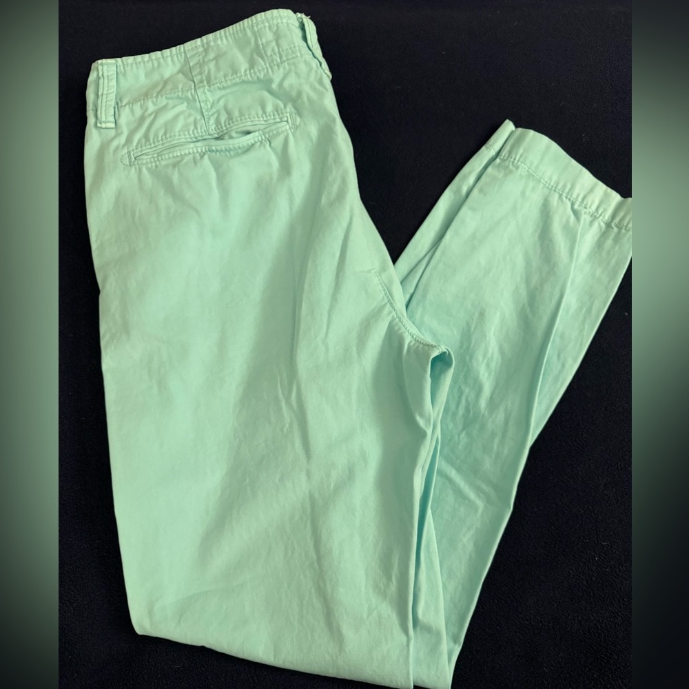 American Eagle Outfitters Green Chinos